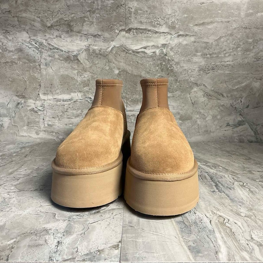 UGG Classica Mini Dipper boots - Picture 6 of 6